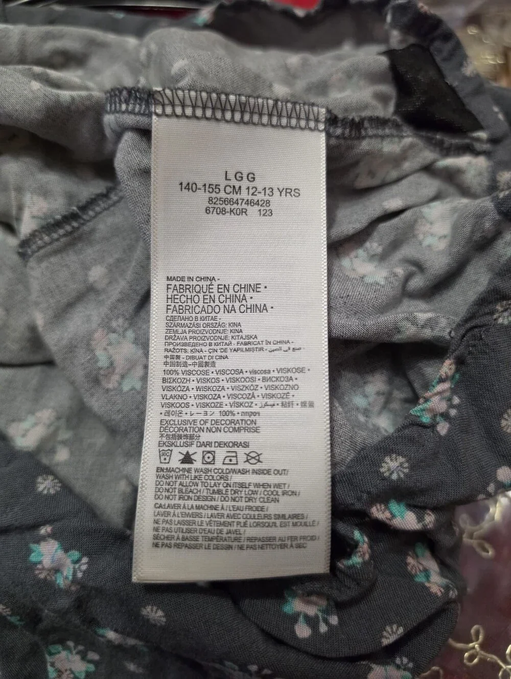 Hurley Gray Floral Button-Up Blouse with Mint Accents
